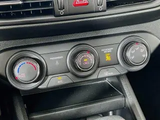 Kia Forte 2024 LXS 4 puertas Sedan