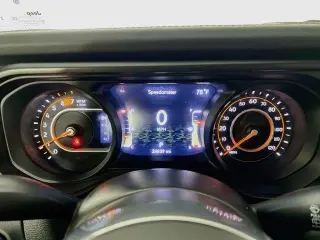 Jeep Wrangler 2024 4x4 Sahara 4 puertas SUV