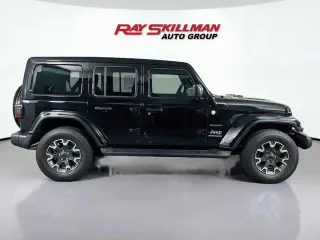 Jeep Wrangler 2024 4x4 Sahara 4 puertas SUV