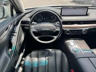 Genesis G80 2022 2.5T Sedán 4 puertas