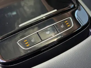 Genesis G80 2022 2.5T Sedán 4 puertas