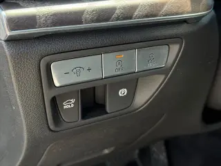 Genesis G80 2022 2.5T Sedán 4 puertas