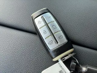 Genesis G80 2022 2.5T Sedán 4 puertas