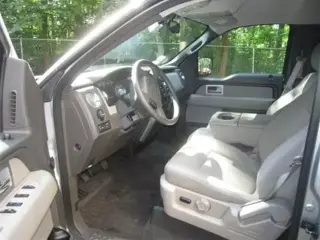 2010 Ford F150 XLT 4DR