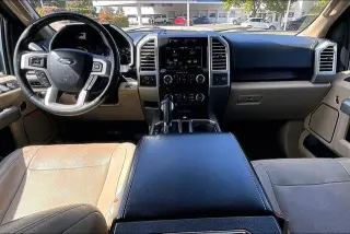 Ford F-150 2015 4x2 Lariat 4 puertas SuperCrew 6.5 pies. SB