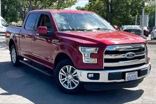Ford F-150 2015 4x2 Lariat 4 puertas SuperCrew 6.5 pies. SB