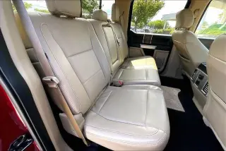 Ford F-150 2015 4x2 Lariat 4 puertas SuperCrew 6.5 pies. SB