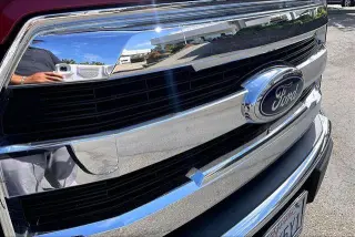 Ford F-150 2015 4x2 Lariat 4 puertas SuperCrew 6.5 pies. SB