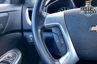 Chevrolet Traverse 2017 AWD LT 4 puertas SUV con 2LT
