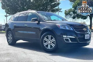 Chevrolet Traverse 2017 AWD LT 4 puertas SUV con 2LT