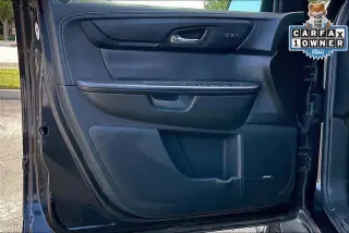 Chevrolet Traverse 2017 AWD LT 4 puertas SUV con 2LT