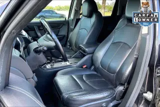 Chevrolet Traverse 2017 AWD LT 4 puertas SUV con 2LT