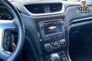 Chevrolet Traverse 2017 AWD LT 4 puertas SUV con 2LT