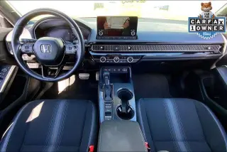 Honda Civic 2025 Sport 4 puertas Hatchback