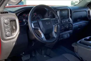 Chevrolet Silverado 1500 2019 4x4 RST 4 puertas Cabina Crew 5.8 pies. SB