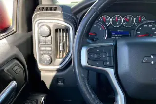 Chevrolet Silverado 1500 2019 4x4 RST 4 puertas Cabina Crew 5.8 pies. SB