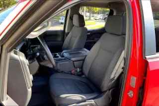 Chevrolet Silverado 1500 2019 4x4 RST 4 puertas Cabina Crew 5.8 pies. SB