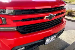 Chevrolet Silverado 1500 2019 4x4 RST 4 puertas Cabina Crew 5.8 pies. SB