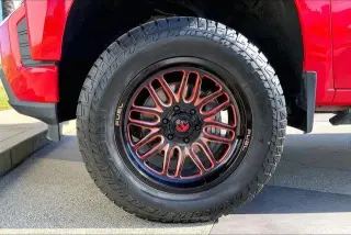 Chevrolet Silverado 1500 2019 4x4 RST 4 puertas Cabina Crew 5.8 pies. SB