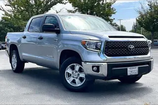 Toyota Tundra 2020 4x4 SR5 4 puertas CrewMax Cab Pickup SB