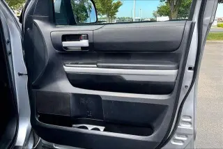 Toyota Tundra 2020 4x4 SR5 4 puertas CrewMax Cab Pickup SB