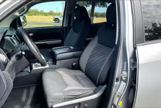 Toyota Tundra 2020 4x4 SR5 4 puertas CrewMax Cab Pickup SB
