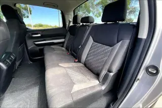 Toyota Tundra 2020 4x4 SR5 4 puertas CrewMax Cab Pickup SB