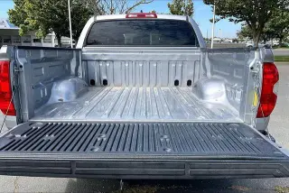 Toyota Tundra 2020 4x4 SR5 4 puertas CrewMax Cab Pickup SB