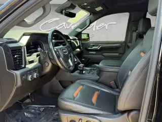 GMC Sierra 1500 2024 4x4 AT4 Cabina Crew 4 puertas 5.8 pies. Caja corta