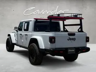 Jeep Gladiator 2025 4x4 Rubicon 4 puertas Crew Cab 5.0 pies. SB