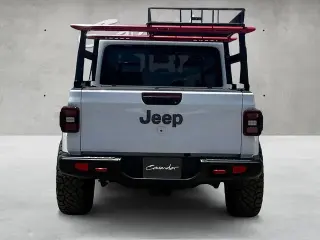 Jeep Gladiator 2025 4x4 Rubicon 4 puertas Crew Cab 5.0 pies. SB