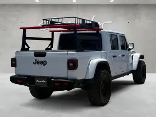 Jeep Gladiator 2025 4x4 Rubicon 4 puertas Crew Cab 5.0 pies. SB