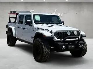 Jeep Gladiator 2025 4x4 Rubicon 4 puertas Crew Cab 5.0 pies. SB