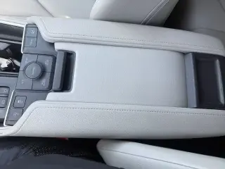 Toyota Grand Highlander 2024 AWD XLE 4 puertas SUV