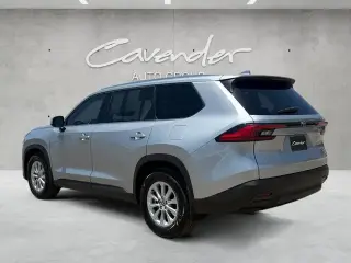 Toyota Grand Highlander 2024 AWD XLE 4 puertas SUV