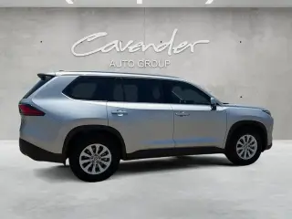 Toyota Grand Highlander 2024 AWD XLE 4 puertas SUV