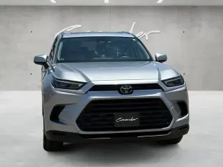 Toyota Grand Highlander 2024 AWD XLE 4 puertas SUV