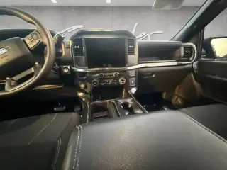 Chevrolet Silverado 1500 2025 4x4 LT 4 puertas Cabina Crew 6.6 pies. Caja corta