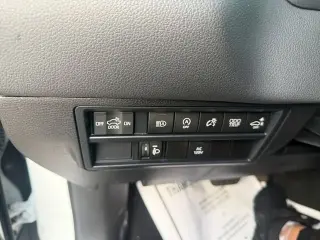Toyota Tundra 2024 4x4 Limited 4 puertas CrewMax Cab Pickup SB