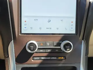 Ford Edge 2021 Titanium 4 puertas Crossover