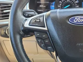 Ford Edge 2021 Titanium 4 puertas Crossover
