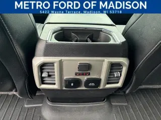 Ford F-150 2018 4x4 King Ranch 4 puertas SuperCrew 5.5 pies. SB