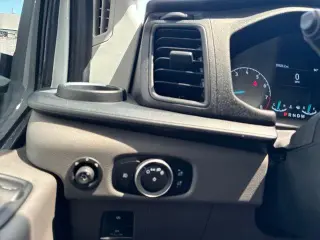 Furgoneta de carga Ford Transit 2023 250 3 puertas LWB con techo alto extendido