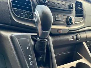 Furgoneta de carga Ford Transit 2023 250 3 puertas LWB con techo alto extendido