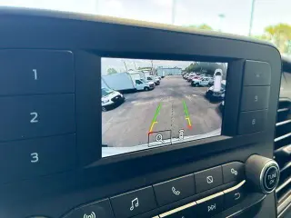 Furgoneta de carga Ford Transit 2023 250 3 puertas LWB con techo alto extendido