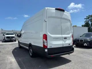 Furgoneta de carga Ford Transit 2023 250 3 puertas LWB con techo alto extendido