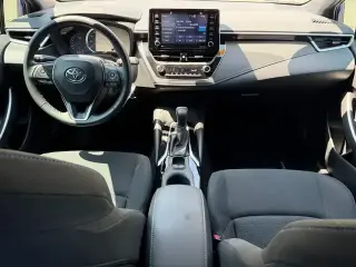 Toyota Corolla 2021 SE 4 puertas Sedán CVT