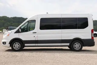 Furgoneta Ford Transit 2021 350 XL 3 puertas LWB Techo Medio Van de Pasajeros