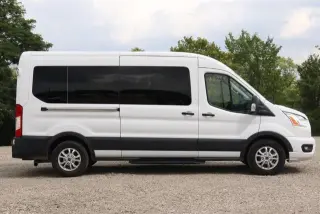 Furgoneta Ford Transit 2021 350 XL 3 puertas LWB Techo Medio Van de Pasajeros