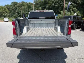 Chevrolet Silverado 1500 2023 4x4 RST 4 puertas Cabina Crew 5.8 pies. SB